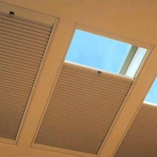 Rèm Tổ Ong Gắn Trên Cánh Kính Kiểu Lùa Ngang